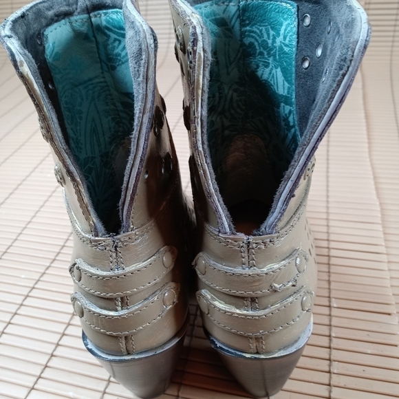 Corral C3200 women's Boots Laser Punched Hand Painted Taupe Leather Size 7 M. Wo - Picture 6 of 11